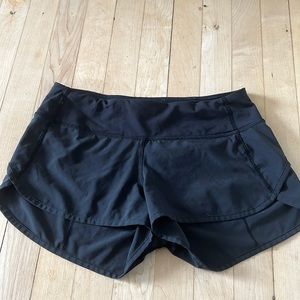 Lululemon black shorts